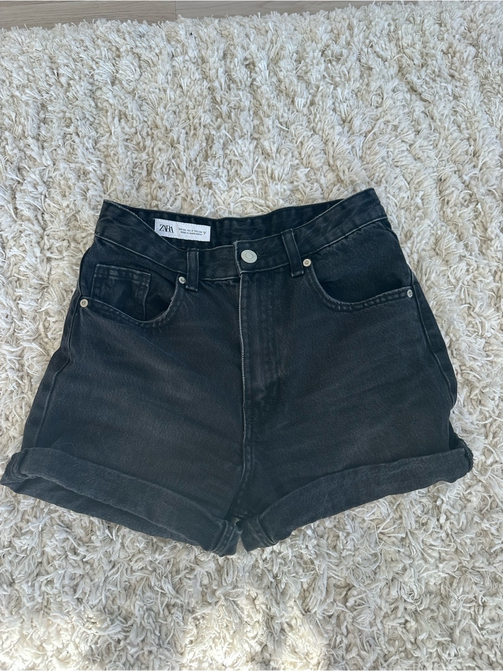 Zara Black High-Rise Rolled Cuff Denim Shorts